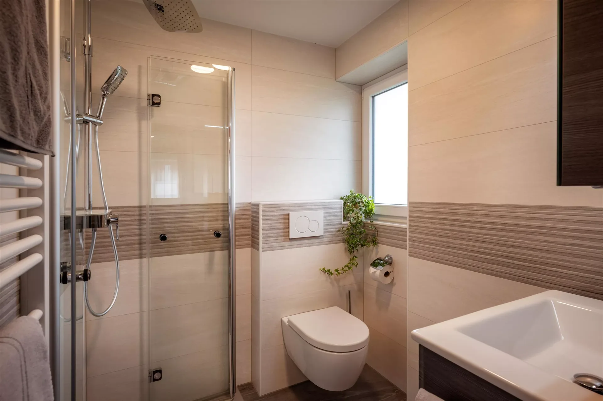 Bad mit Dusche